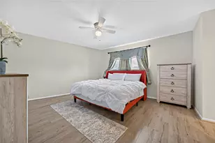 3303 W Greenridge Dr, Houston, TX 77057 - Photo 36