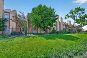 3303 W Greenridge Dr, Houston, TX 77057 - Photo 4