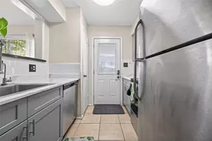 3303 W Greenridge Dr, Houston, TX 77057 - Photo 20