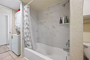 3303 W Greenridge Dr, Houston, TX 77057 - Photo 34