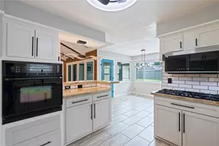 4034 Shady Springs Dr, Seabrook, TX 77586 - Photo 12