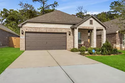 6214 Wedgewood Hills Drive, Conroe, TX 77304 - Photo 2