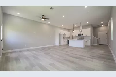 765 Enterprise Street #B, Houston, TX 77088 - Photo 6