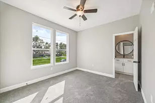 765 Enterprise St, Houston, TX 77088 - Photo 12