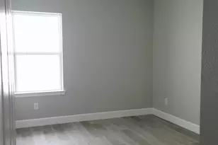 765 Enterprise St, Houston, TX 77088 - Photo 8