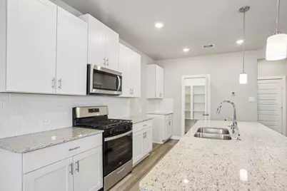 3119 Quiet Sunset Drive, Houston, TX 77080 - Photo 8
