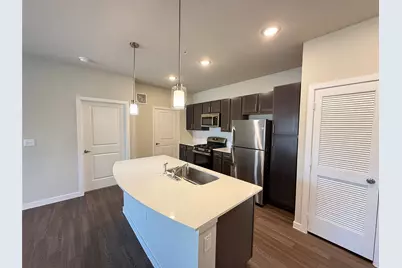 2102 Antoine Drive #P6.4315, Houston, TX 77055 - Photo 2