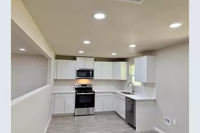 3244 Brent Drive, Orange, TX 77632 - Photo 6