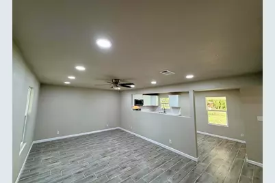 3244 Brent Drive, Orange, TX 77632 - Photo 14