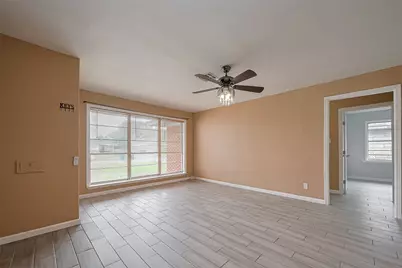 626 Shawnee Street, Houston, TX 77034 - Photo 6
