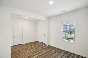 7719 Enchanted Pearl Dr, Angleton, TX 77515 - Photo 10