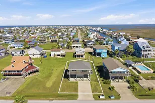 16522 John Silver Rd, Galveston, TX 77554 - Photo 24