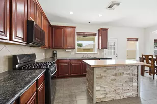 8311 Rocky River St, Baytown, TX 77523 - Photo 4