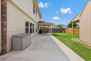 8311 Rocky River St, Baytown, TX 77523 - Photo 28
