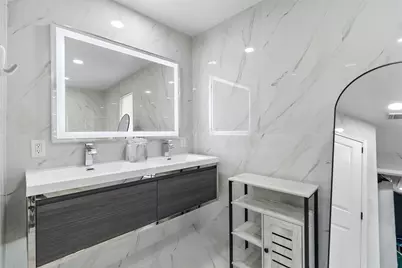 1911 Bering Drive #28, Houston, TX 77057 - Photo 18