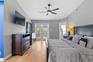 1911 Bering Dr, Houston, TX 77057 - Photo 16