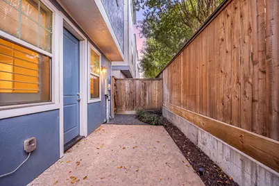11924 Stirling Row Lane, Houston, TX 77082 - Photo 24
