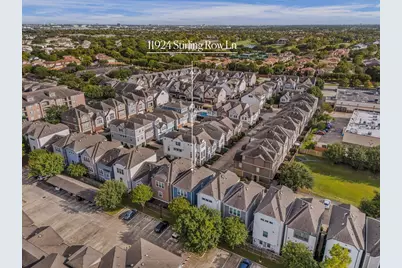 11924 Stirling Row Lane, Houston, TX 77082 - Photo 2
