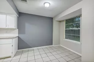 19334 Wood Village Ln, Houston, TX 77084 - Photo 14