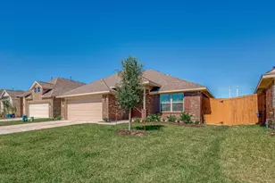 13317 Silver Egret Ln, Texas City, TX 77568 - Photo 2
