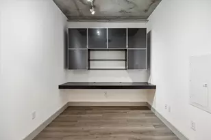 1901 Post Oak Blvd, Houston, TX 77056 - Photo 2