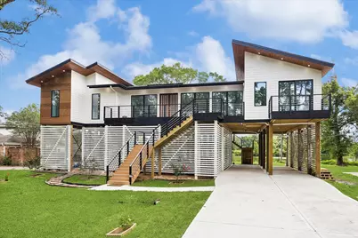 407 Brook Hollow Drive, Conroe, TX 77385 - Photo 4