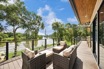 407 Brook Hollow Drive, Conroe, TX 77385 - Photo 34