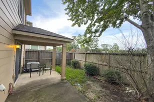 16010 Limestone Lake Dr, Tomball, TX 77377 - Photo 20