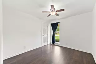 5910 High Star Dr, Houston, TX 77081 - Photo 30