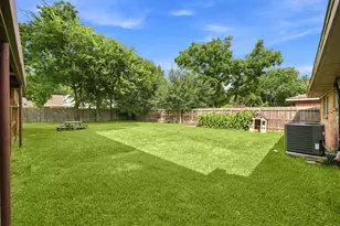 5910 High Star Dr, Houston, TX 77081 - Photo 38