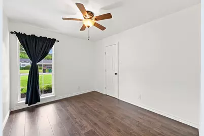 5910 High Star Drive, Houston, TX 77081 - Photo 32