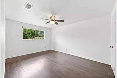 5910 High Star Drive, Houston, TX 77081 - Photo 24