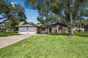 262 Old San Felipe Rd, Sealy, TX 77474 - Photo 1