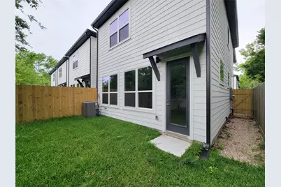 8014 Huntington Springs Lane, Houston, TX 77093 - Photo 42