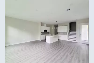 8014 Huntington Springs Lane, Houston, TX 77093 - Photo 8