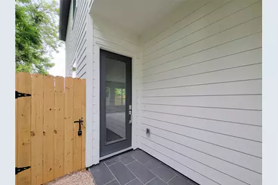 8014 Huntington Springs Lane, Houston, TX 77093 - Photo 4