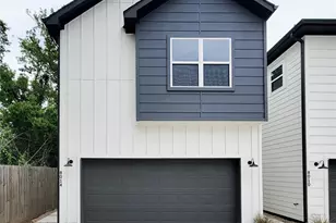 8014 Huntington Spgs Ln, Houston, TX 77093 - Photo 2