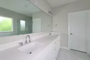 8014 Huntington Spgs Ln, Houston, TX 77093 - Photo 24