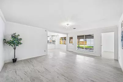 111 Princess Drive, Houston, TX 77034 - Photo 12