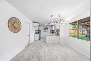111 Princess Dr, Houston, TX 77034 - Photo 14
