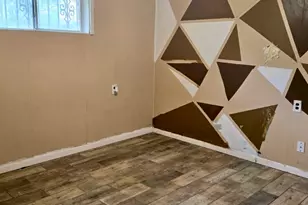 860 Bingman Dr, Beaumont, TX 77705 - Photo 6