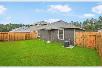 13040 McCrorey Trails Drive, Conroe, TX 77303 - Photo 18