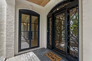 74 Briar Hollow Ln, Houston, TX 77027 - Photo 4