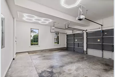 74 Briar Hollow Lane, Houston, TX 77027 - Photo 32