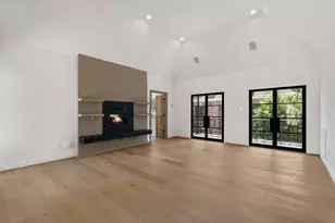 74 Briar Hollow Ln, Houston, TX 77027 - Photo 22