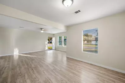 6829 Japonica Street, Houston, TX 77087 - Photo 20