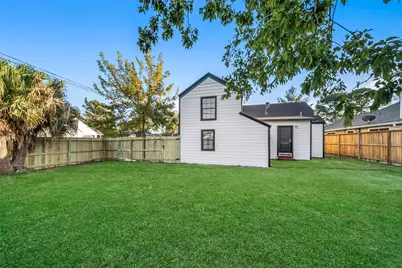 6829 Japonica Street, Houston, TX 77087 - Photo 28