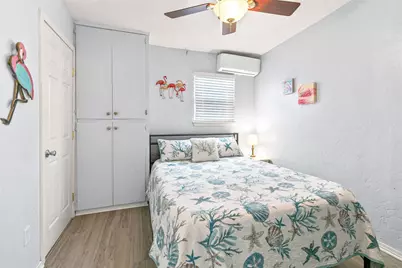 222 Ocean Avenue, Surfside Beach, TX 77541 - Photo 8