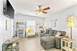 222 Ocean Ave, Surfside Beach, TX 77541 - Photo 4