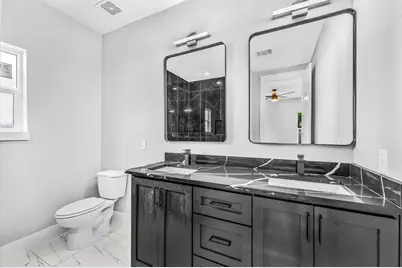 7963 Miley St, Houston, TX 77028 - Photo 18